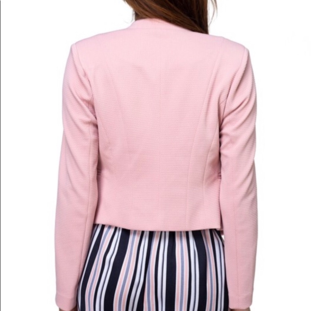 Solid Blazer. - Picture 5 of 5